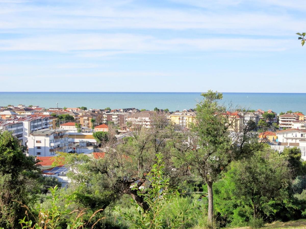 Apartment Mare Blu-1 By Interhome Francavilla Al Mare Exterior foto
